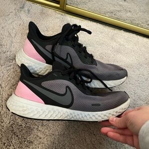 Womens Nikes